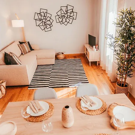 Chic & Classy By Gt House Apartment *