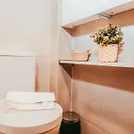 Apartment Chic & Classy By Gt House